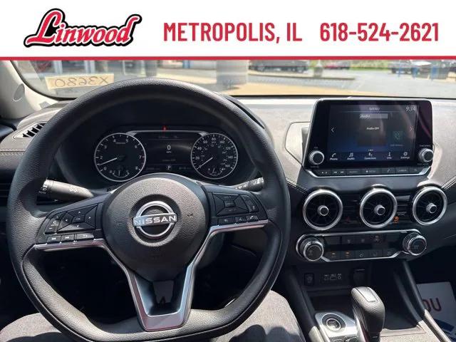 2024 Nissan Sentra SV Xtronic CVT