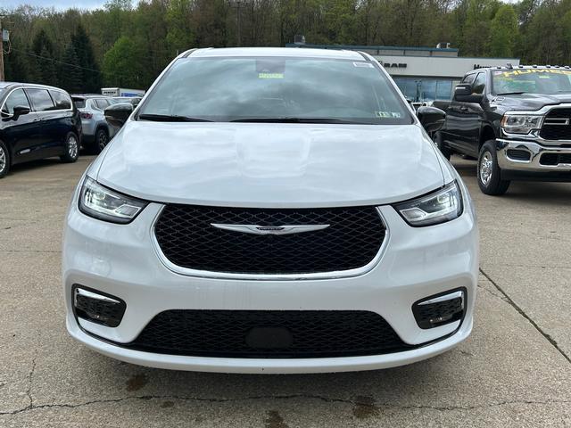 2025 Chrysler Pacifica PACIFICA SELECT