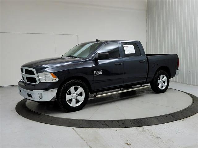 2020 RAM 1500 Classic Tradesman Crew Cab 4x4 57 Box