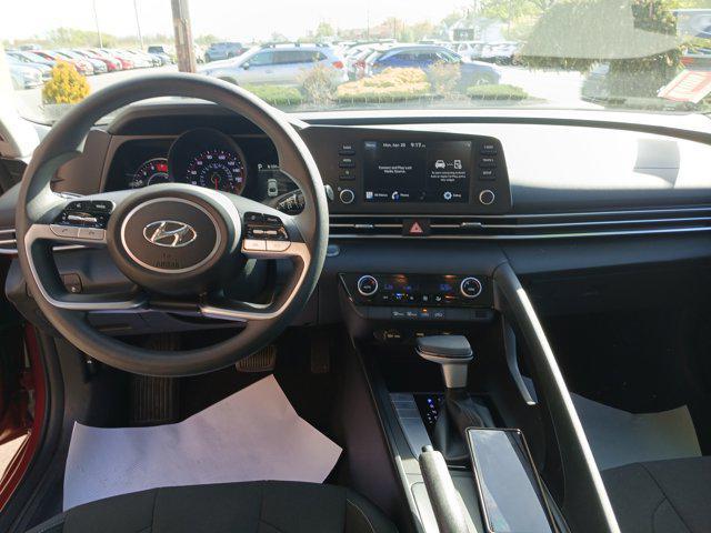 2022 Hyundai Elantra SEL