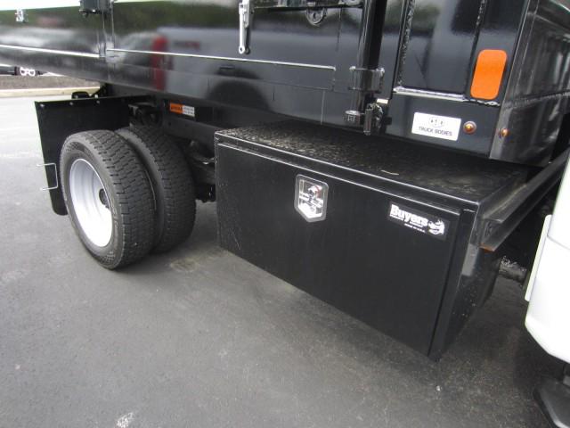 2025 Ford F-550 XL