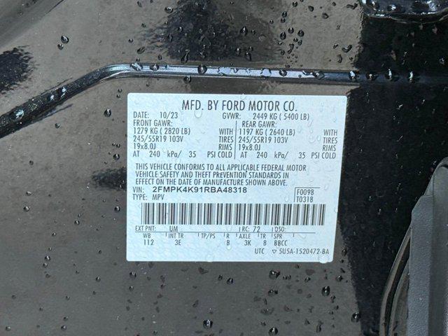 2024 Ford Edge Titanium