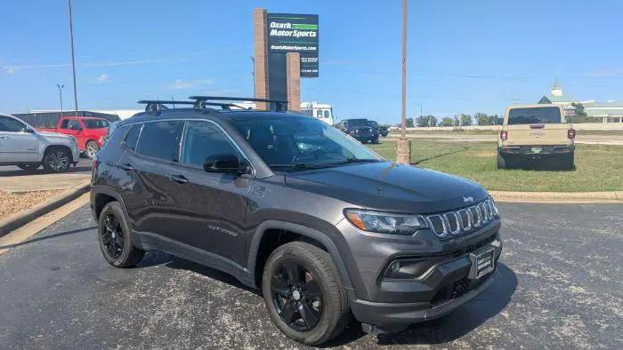 2022 Jeep Compass Latitude 4x4 for sale in Ozark, MO