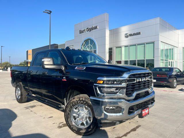2025 RAM Ram 2500 RAM 2500 TRADESMAN CREW CAB 4X4 64 BOX