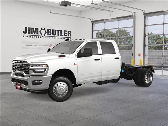 2025 RAM Ram 3500 Chassis Cab RAM 3500 TRADESMAN CREW CAB CHASSIS 4X4 60 CA