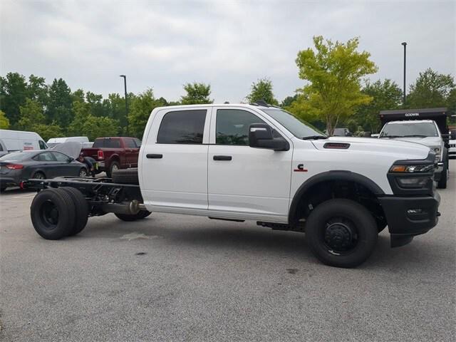 2025 RAM Ram 3500 Chassis Cab RAM 3500 TRADESMAN CREW CAB CHASSIS 4X4 60 CA