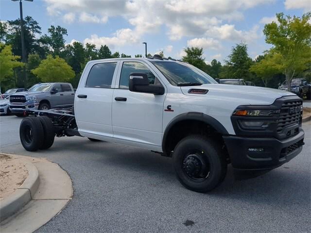 2025 RAM Ram 3500 Chassis Cab RAM 3500 TRADESMAN CREW CAB CHASSIS 4X4 60 CA