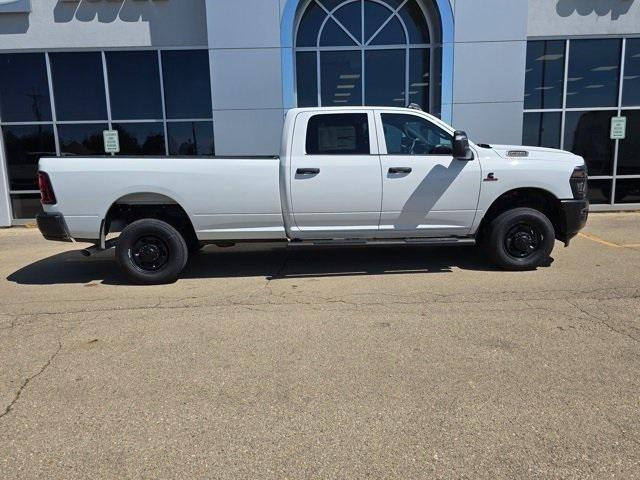 2025 RAM Ram 2500 RAM 2500 TRADESMAN CREW CAB 4X4 8 BOX