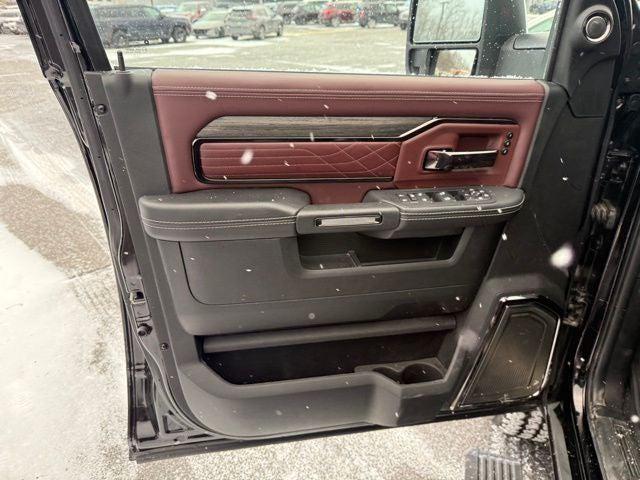 2025 Ram 2500 Limited Crew Cab 4x4 6'4" Box