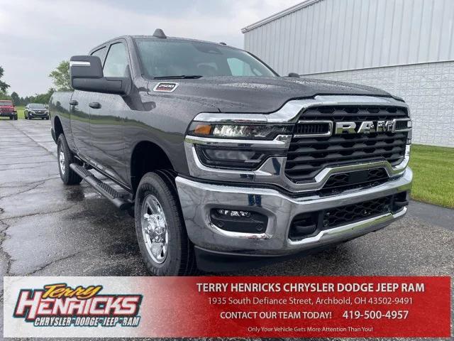 2025 RAM Ram 2500 RAM 2500 TRADESMAN CREW CAB 4X4 64 BOX