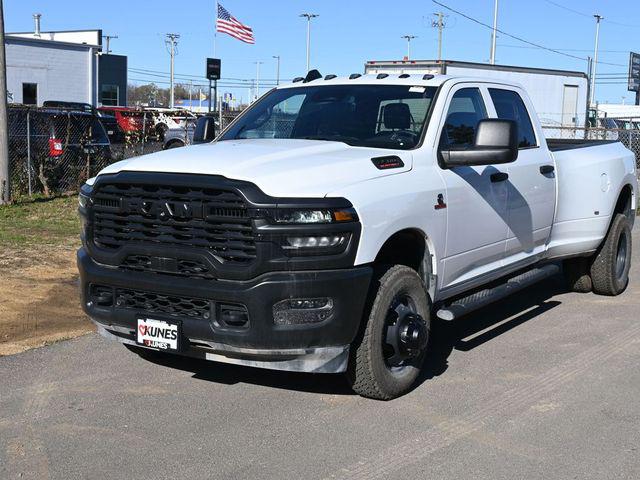2025 RAM Ram 3500 RAM 3500 TRADESMAN CREW CAB 4X4 8 BOX 2025 RAM Ram 3500 RAM 3500 TRADESMAN CREW CAB 4X4 8 BOX