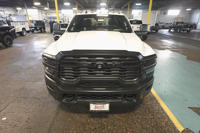 2025 RAM Ram 3500 RAM 3500 TRADESMAN CREW CAB 4X4 8 BOX
