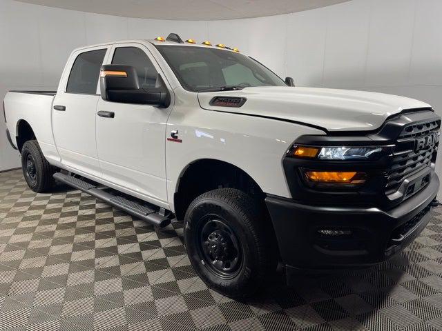 2025 RAM Ram 2500 RAM 2500 TRADESMAN CREW CAB 4X4 64 BOX