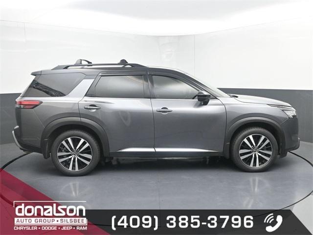 2023 Nissan Pathfinder Platinum 4WD