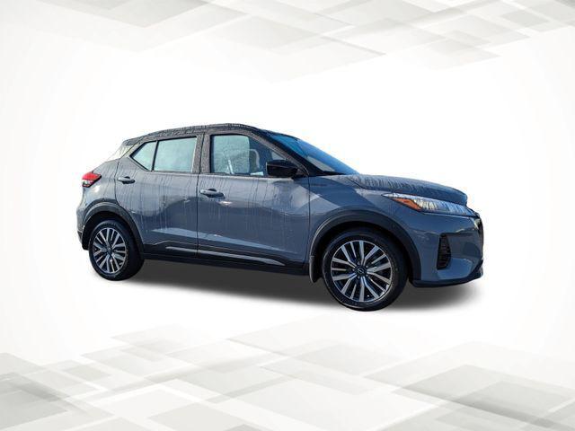 2023 Nissan Kicks SR Xtronic CVT