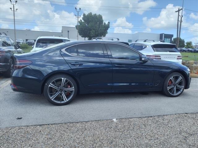 2025 Genesis G70 2.5T RWD
