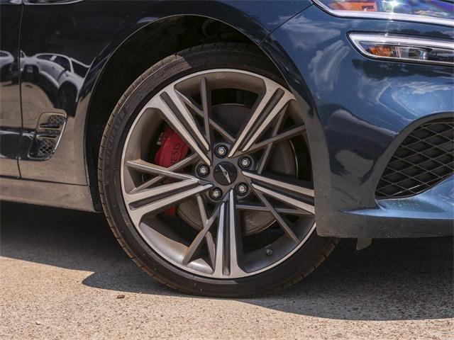 2025 Genesis G70 2.5T RWD