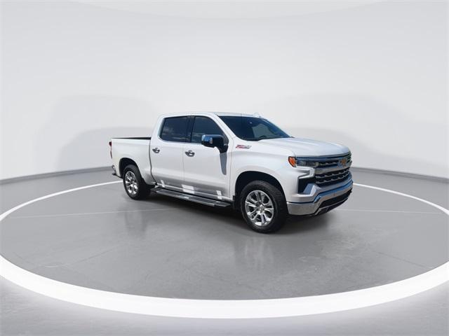 2025 Chevrolet Silverado 1500 4WD Crew Cab Short Bed LTZ