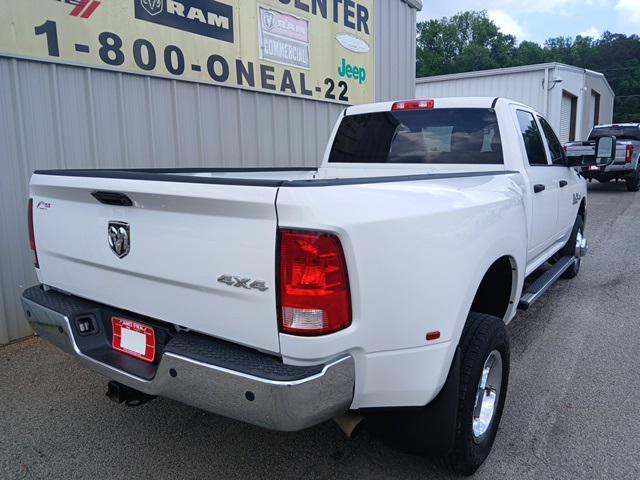 2017 RAM 3500 Tradesman Crew Cab 4x4 8 Box