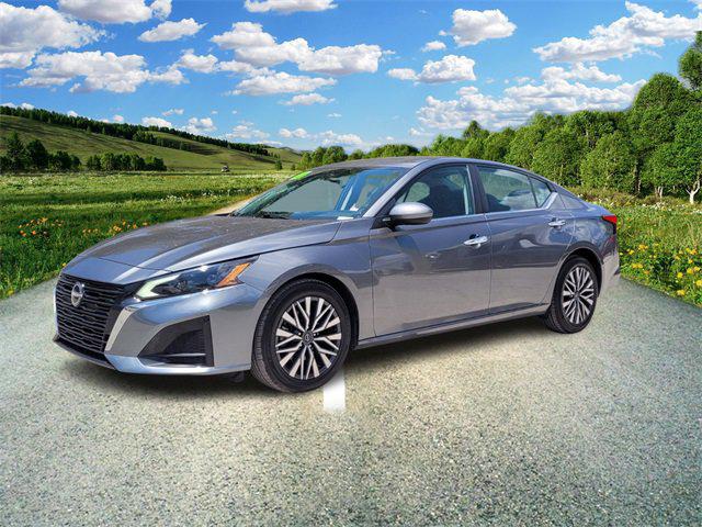 2023 Nissan Altima SV FWD
