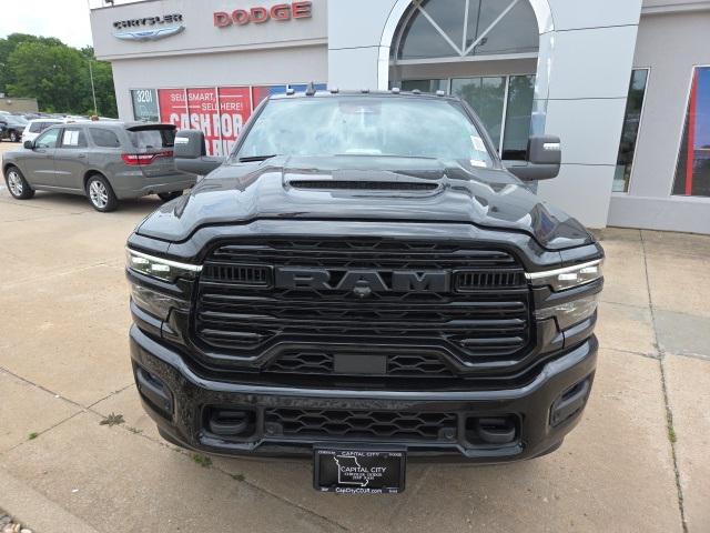 2025 RAM Ram 2500 RAM 2500 LARAMIE MEGA CAB 4X4 64 BOX
