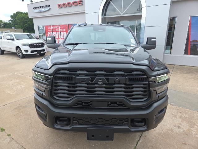 2025 RAM Ram 3500 RAM 3500 TRADESMAN CREW CAB 4X4 64 BOX