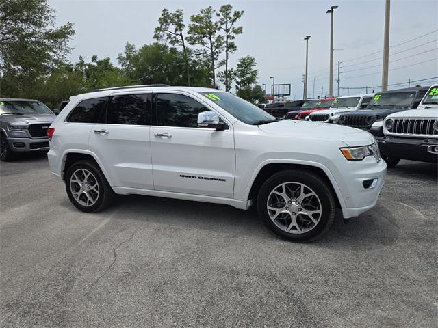 2019 Jeep Grand Cherokee Overland 4x2