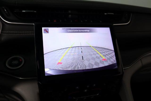 2023 Jeep Grand Cherokee L Overland 4x2
