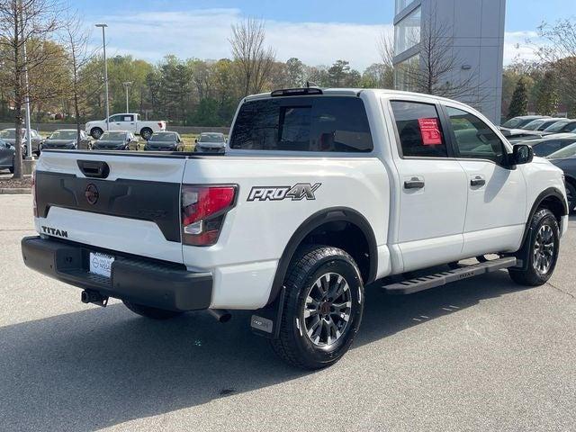 2024 Nissan TITAN Crew Cab PRO-4X 4x4