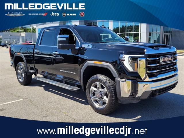 2025 GMC Sierra 2500HD 4WD Crew Cab Standard Bed SLT