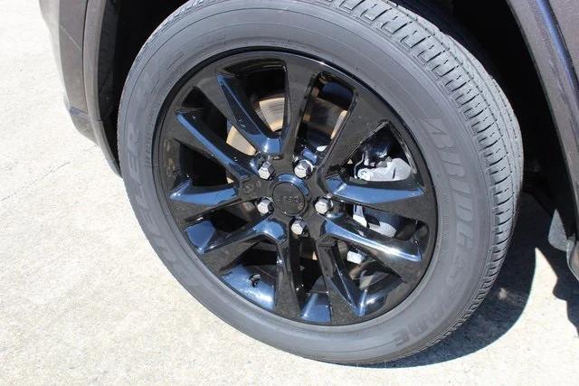 2021 Jeep Grand Cherokee Laredo X 4x4
