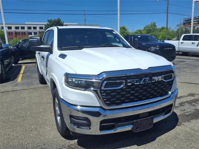 2025 RAM Ram 1500 RAM 1500 BIG HORN CREW CAB 4X4 57 BOX 2025 RAM Ram 1500 RAM 1500 BIG HORN CREW CAB 4X4 57 BOX