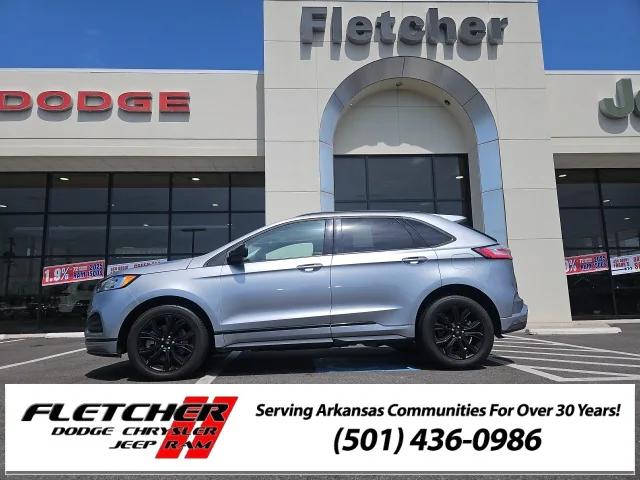 2022 Ford Edge SE