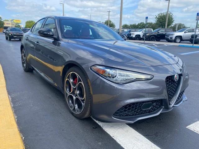 2023 Alfa Romeo Giulia Veloce RWD