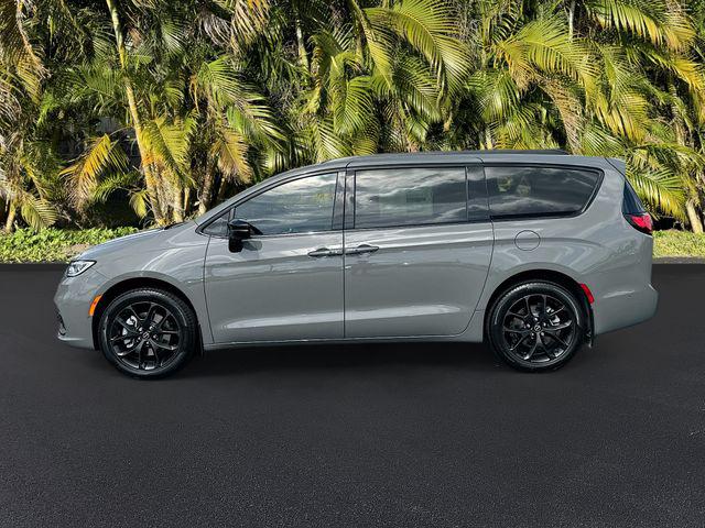 2025 Chrysler Pacifica PACIFICA LIMITED AWD