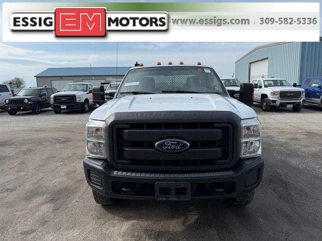 2015 Ford F-350 Chassis XL
