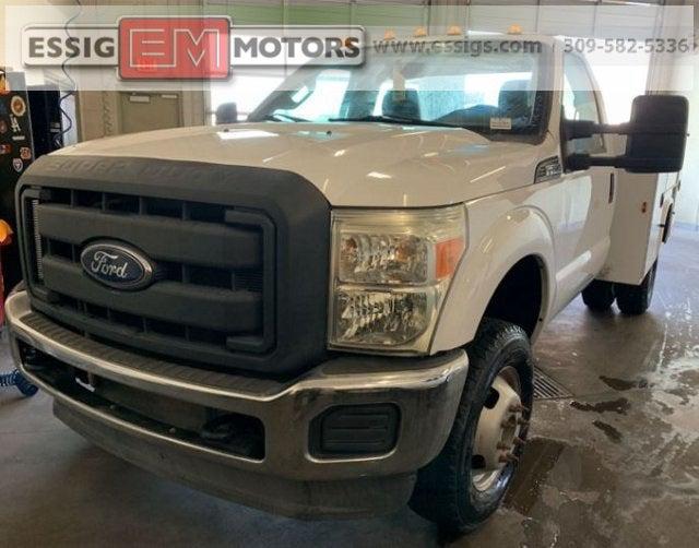 2016 Ford F-350 Chassis XLT