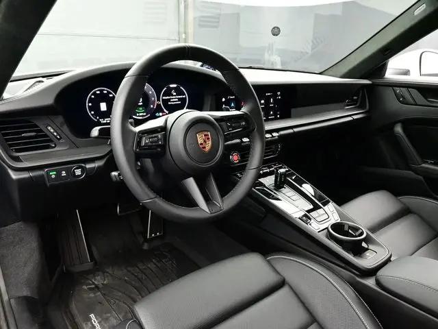 2025 Porsche 911 Carrera GTS