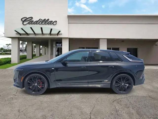 2026 Cadillac iQ V-Series w/1SM