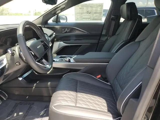 2026 Cadillac iQ V-Series w/1SM