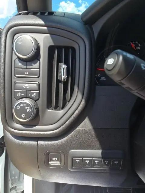 2025 Chevrolet Silverado 3500HD Work Truck