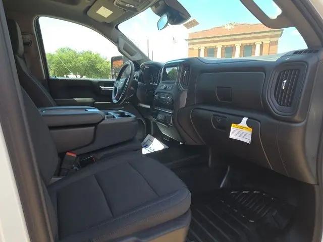 2025 Chevrolet Silverado 3500HD Work Truck