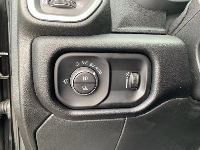 2025 Ram 2500 Big Horn Crew Cab 4x4 6'4" Box