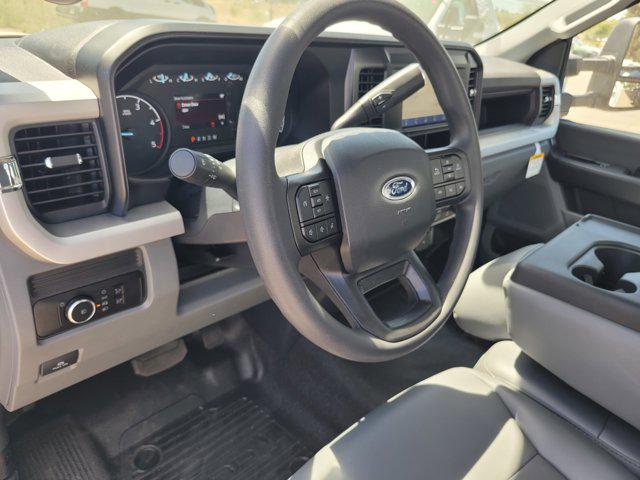 2025 Ford F-550 XL