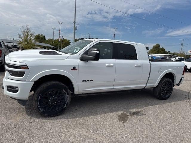 2025 RAM Ram 2500 RAM 2500 LIMITED MEGA CAB 4X4 64 BOX