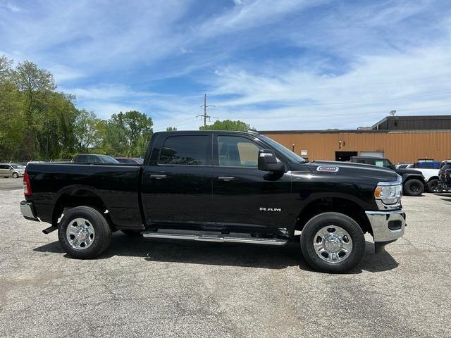 2024 RAM 2500 Big Horn Crew Cab 4x4 64 Box