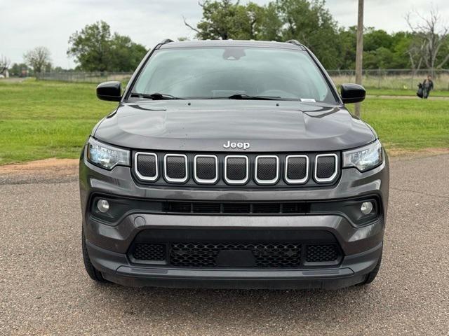 2022 Jeep Compass Latitude FWD
