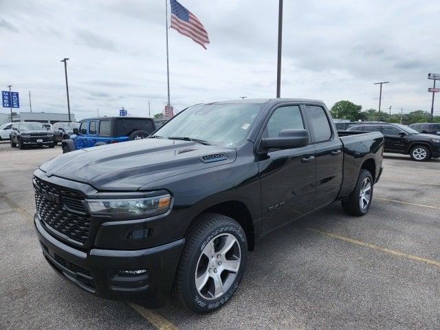 2025 RAM Ram 1500 RAM 1500 TRADESMAN QUAD CAB 4X2 64 BOX