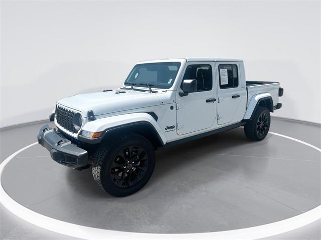 2024 Jeep Gladiator Nighthawk