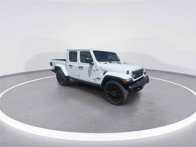2024 Jeep Gladiator Nighthawk